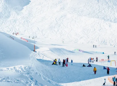 Routes-Country_ Hero Block-Austria_desktop